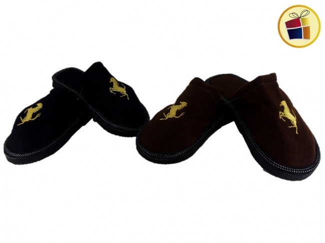 (30%)PANTUFLA PARA HOMBRE CON BORDADO CABALLITO (839887/420)