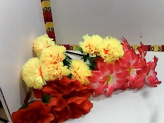 RAMO FLOR SUPER  X7  ESTRELLA, DALIA,CRISANTEMO,LILIUM NICO  (280-4/5/6/748/708/321256)